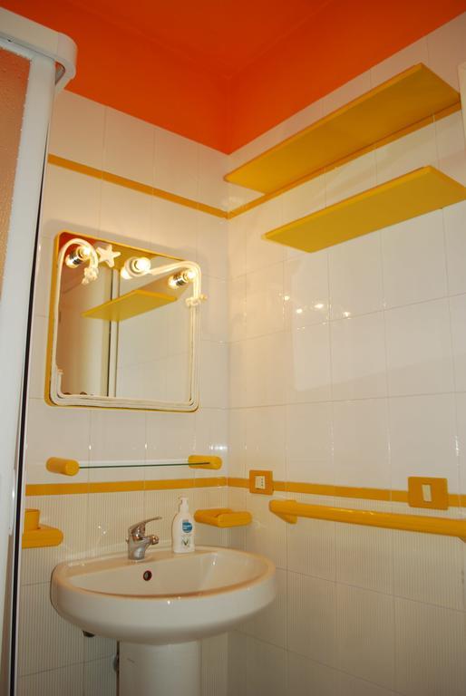 Appartamento Antares Holiday Home San Vito Lo Capo Habitación foto